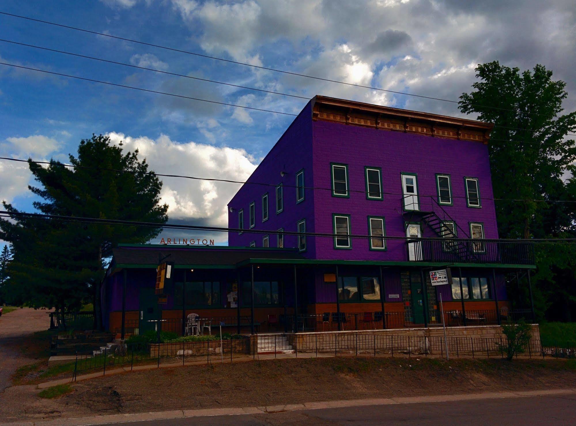 The Arlington Hostel Maynooth Екстериор снимка