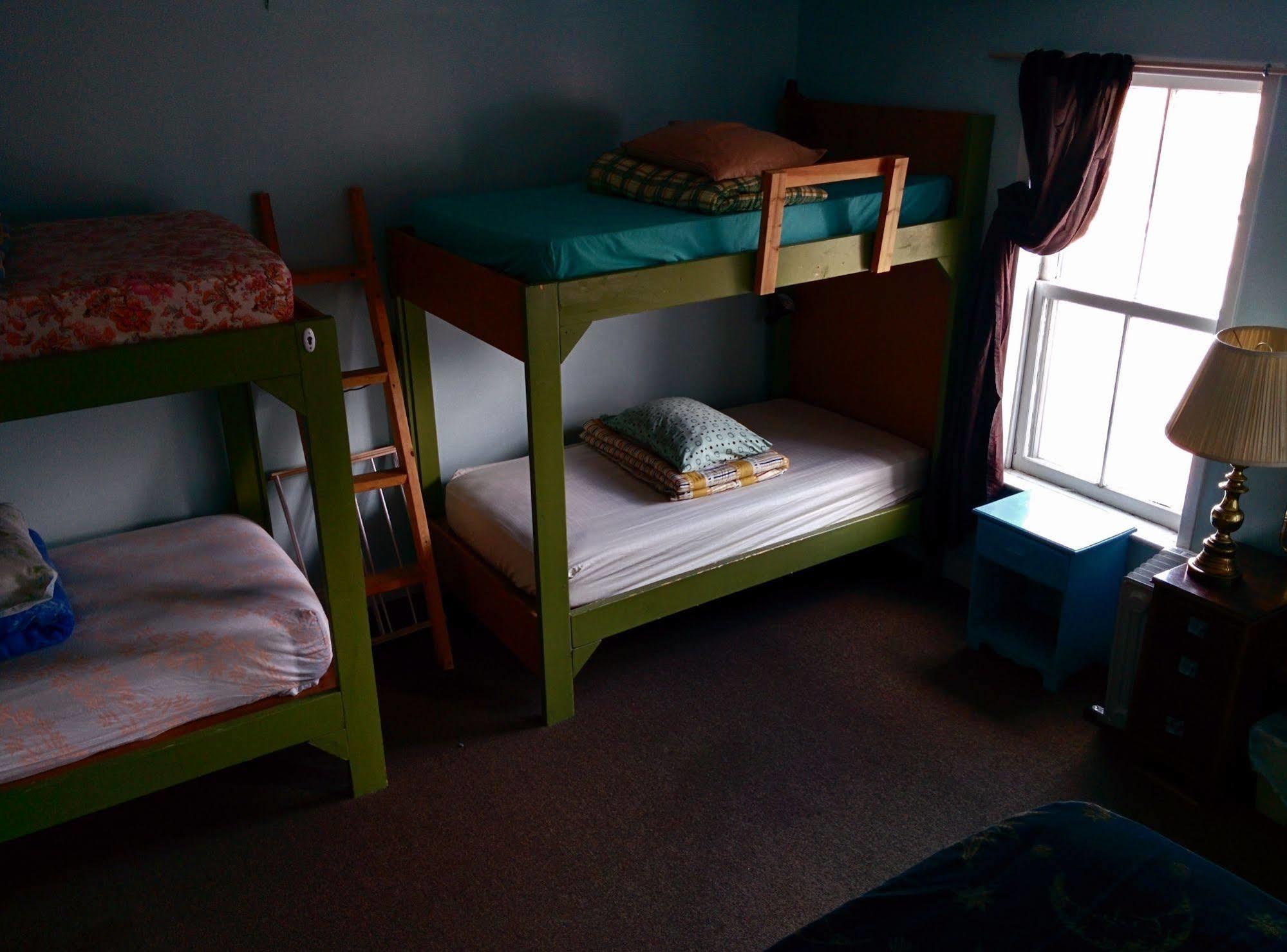 The Arlington Hostel Maynooth Екстериор снимка